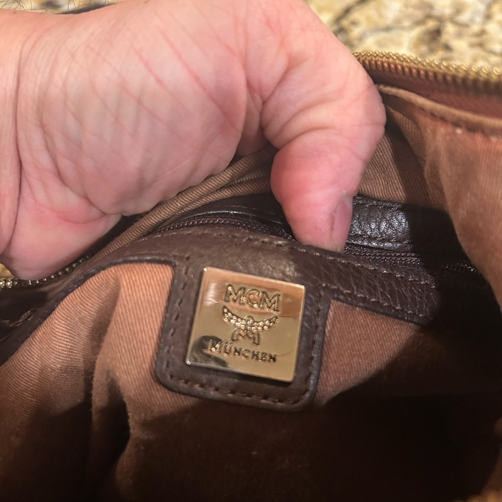 MCM Crossbody Medium Choco Brown Bag - Picture 12 of 13